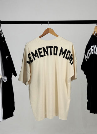 Camiseta Memento Mori